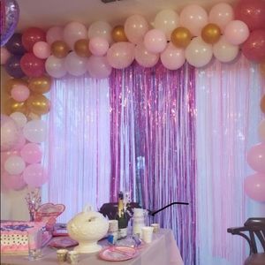 Meet your Posher, Evelyne